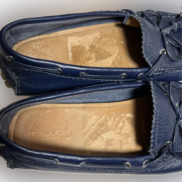 Women’s Coach Driving Moccasins, Loafers. Size 8. Navy. - Picture 3 of 4